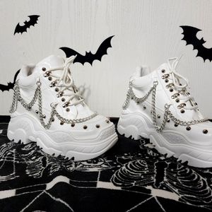 Anthony Wang chained platforms